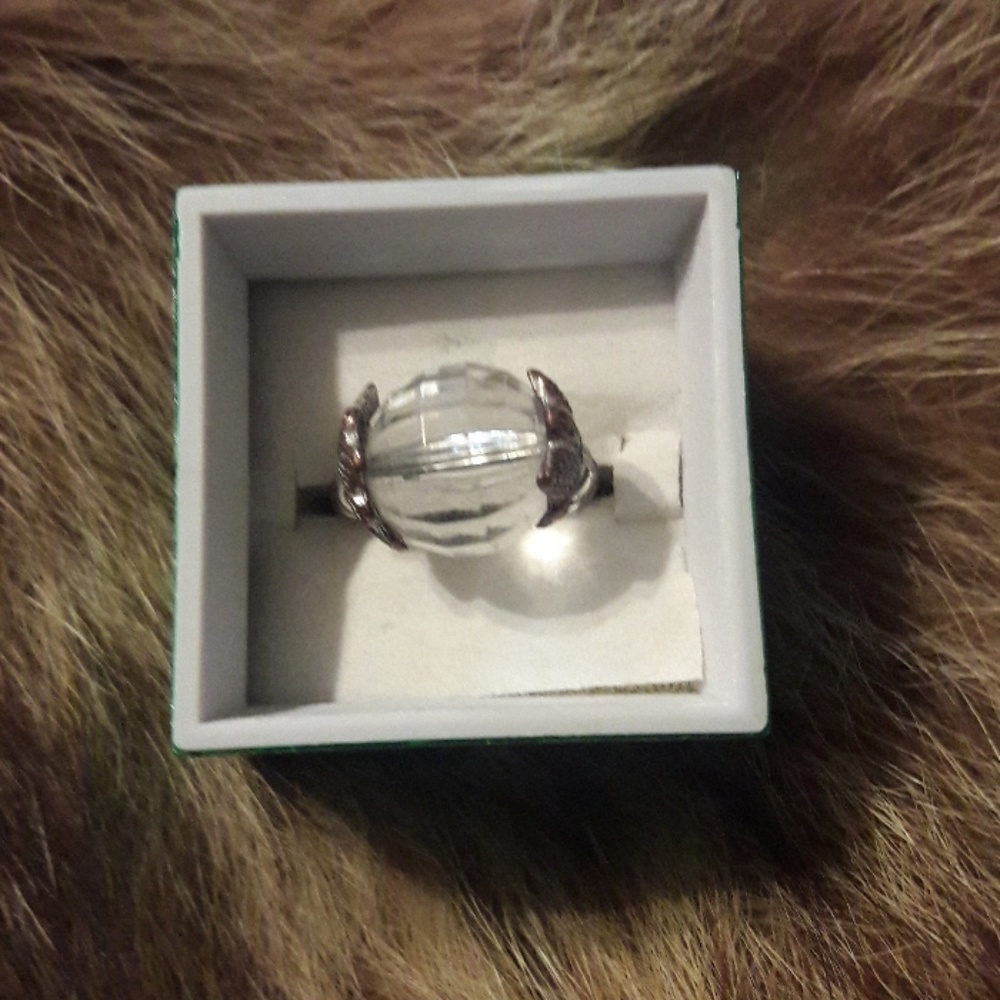 RING/Wired